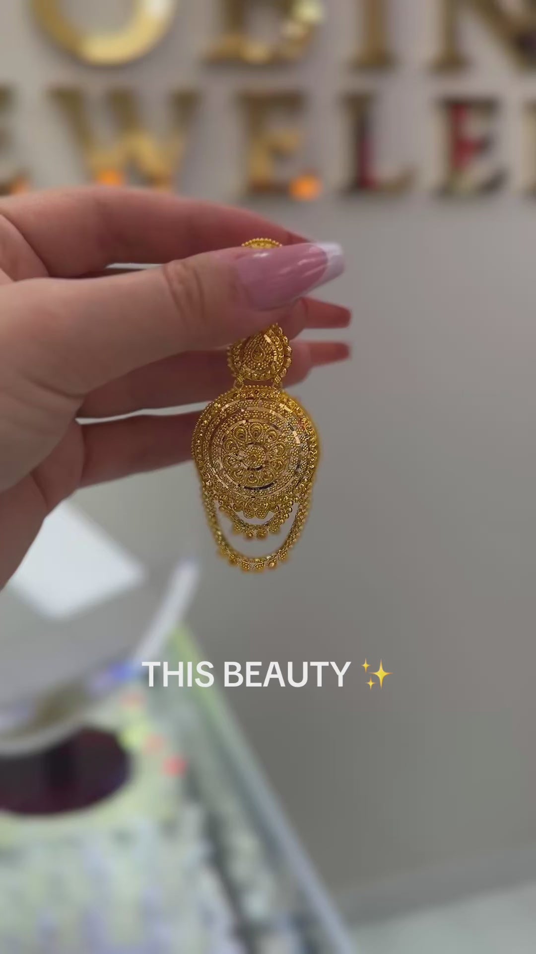 Dangle Earrings Party Wear 22k