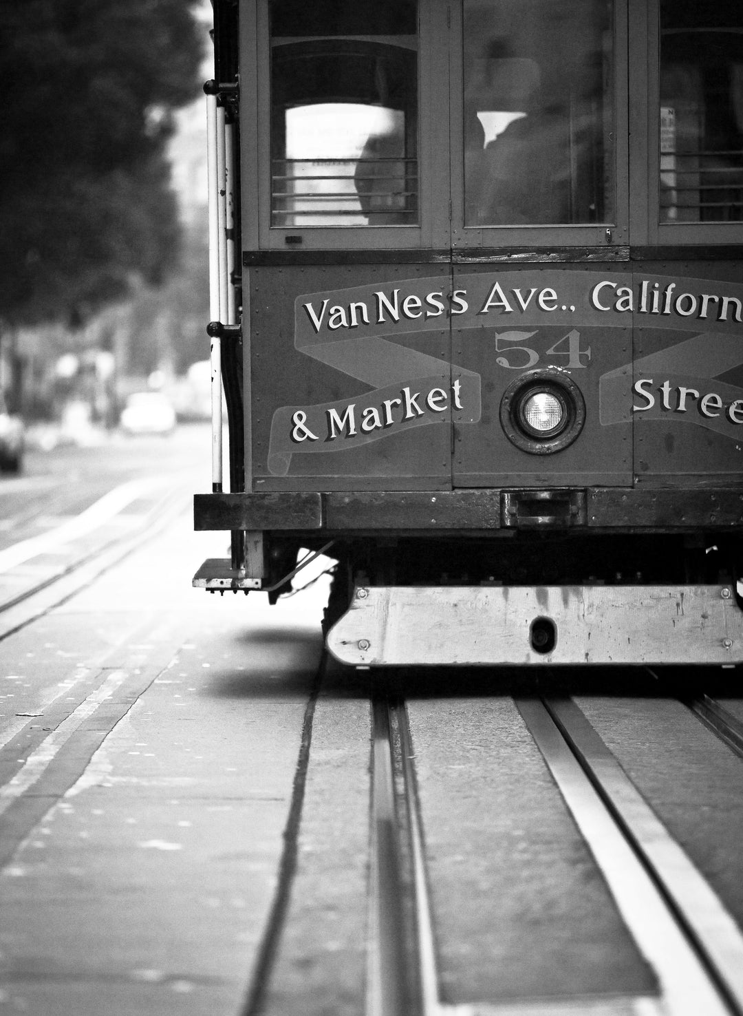 Jewelry Shopping Near Van Ness Boulevard: A Local Guide
